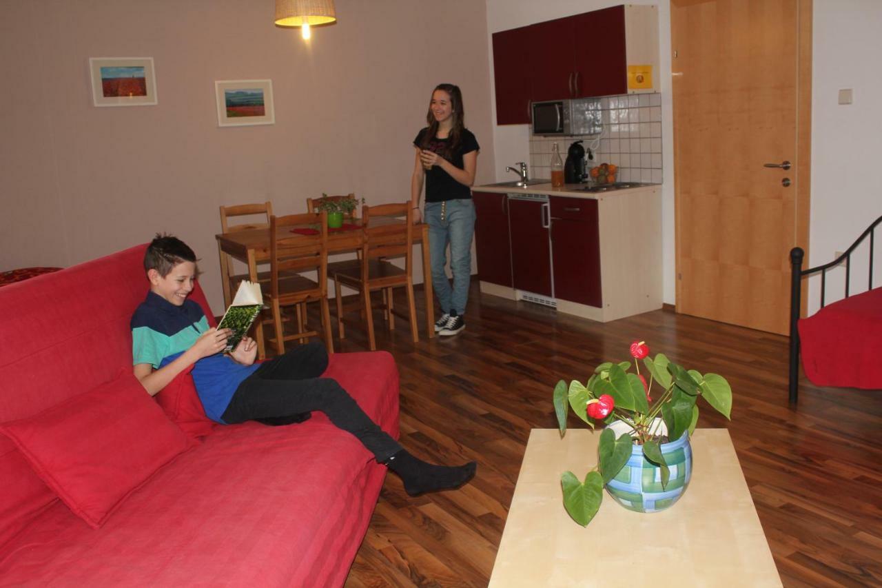 Appartementhaus Thermeneck Laa an der Thaya Εξωτερικό φωτογραφία